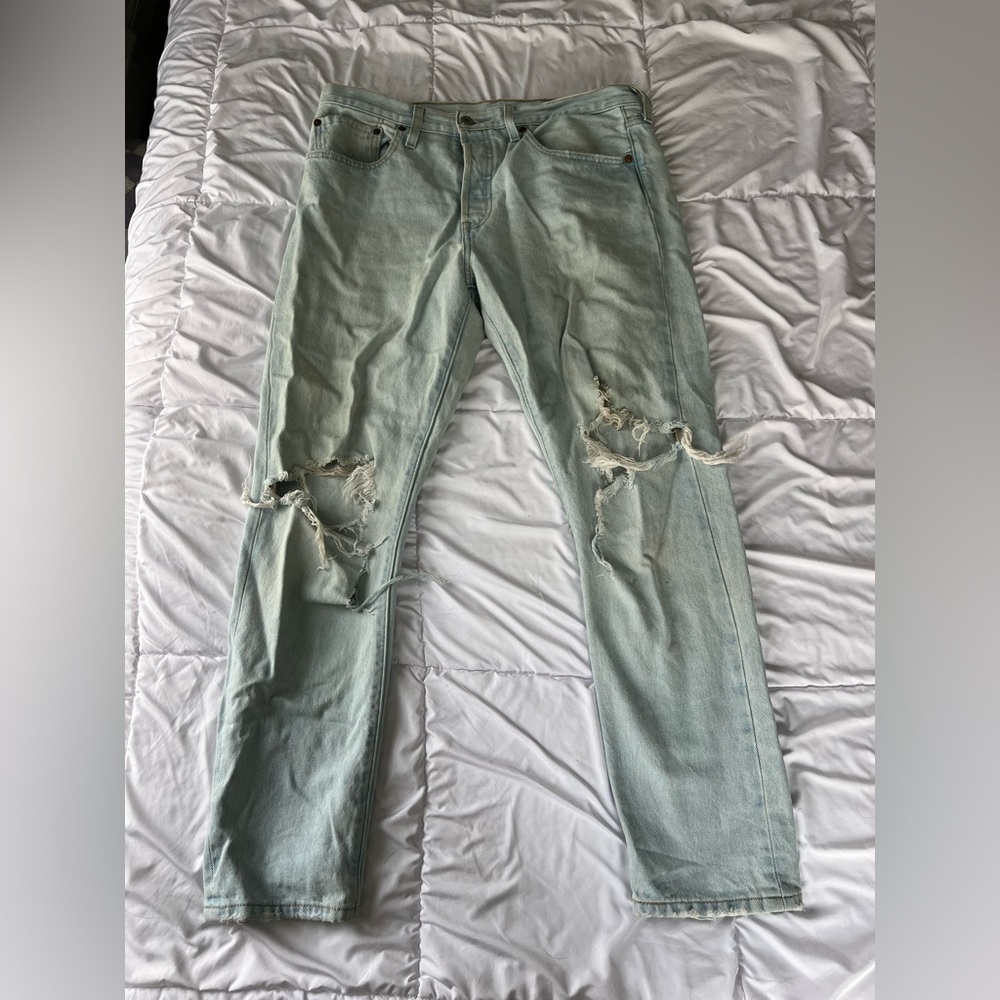 Levi’s 501 Jeans size 31 W 28 L
